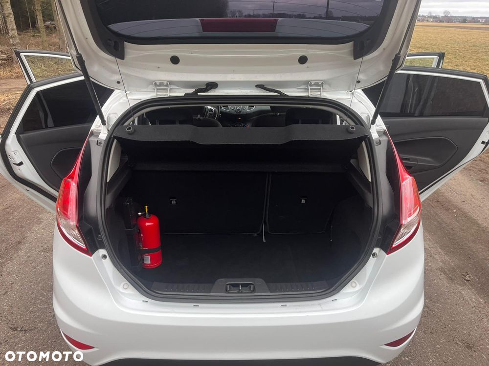 Ford Fiesta - 16