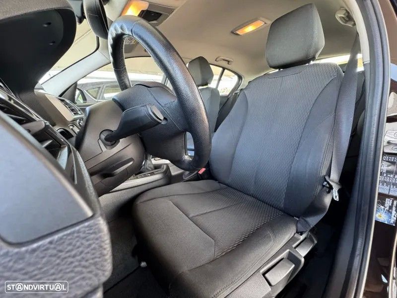 BMW 116 d Line Sport - 4