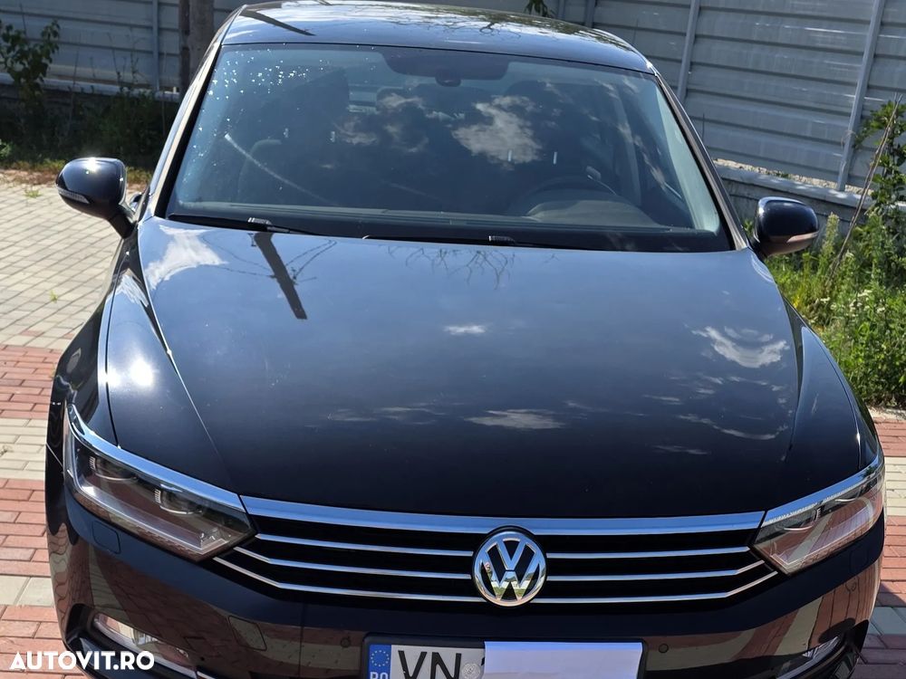 Volkswagen Passat 2.0 TDI Comfortline - 17