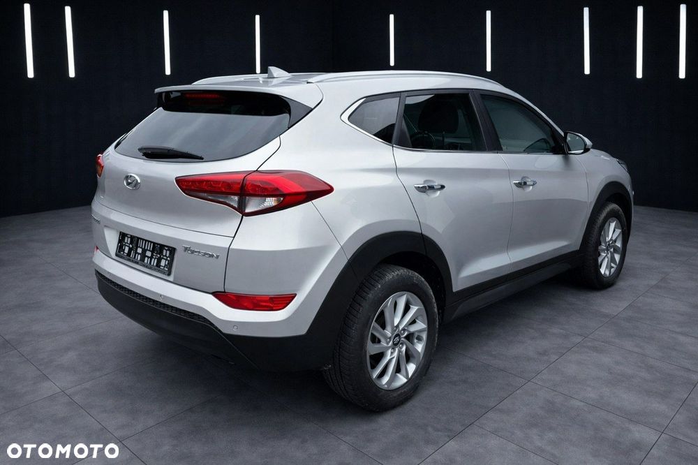 Hyundai Tucson - 8