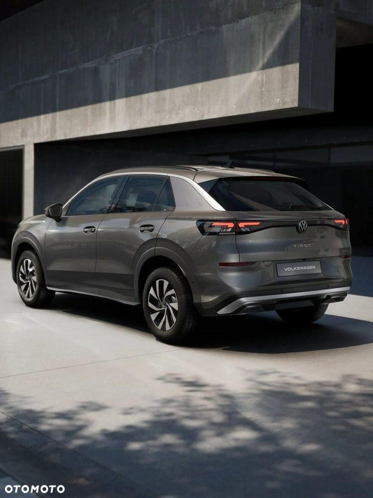 Volkswagen T-Roc - 4