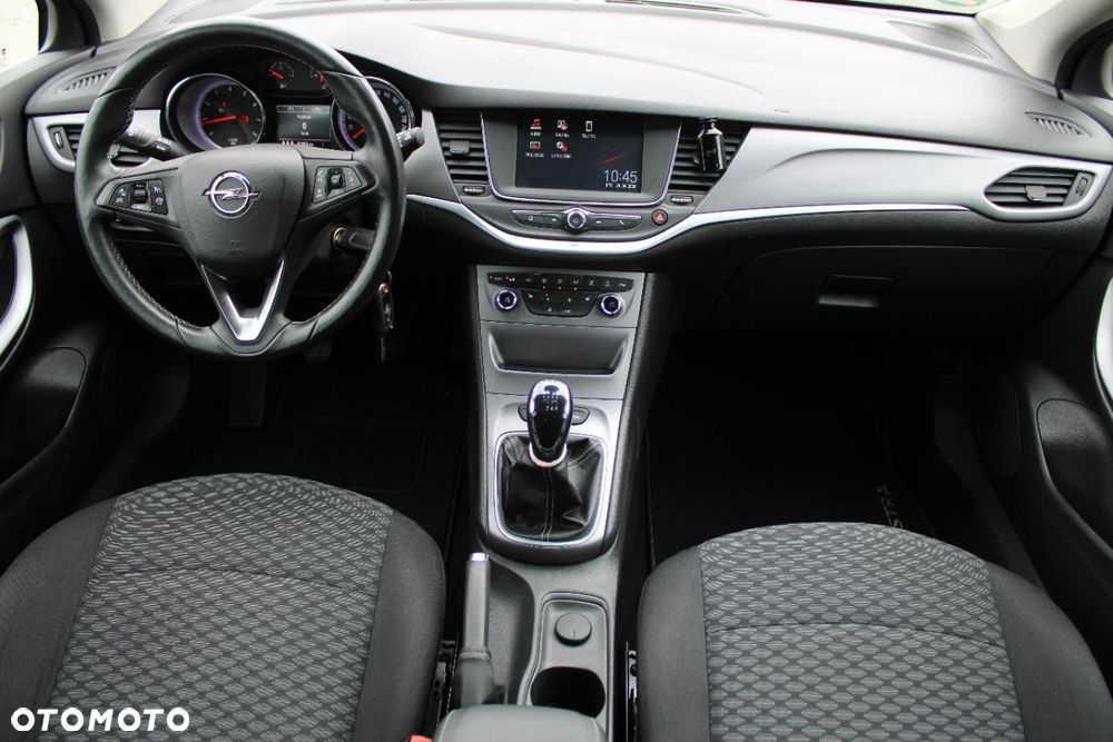 Opel Astra - 26