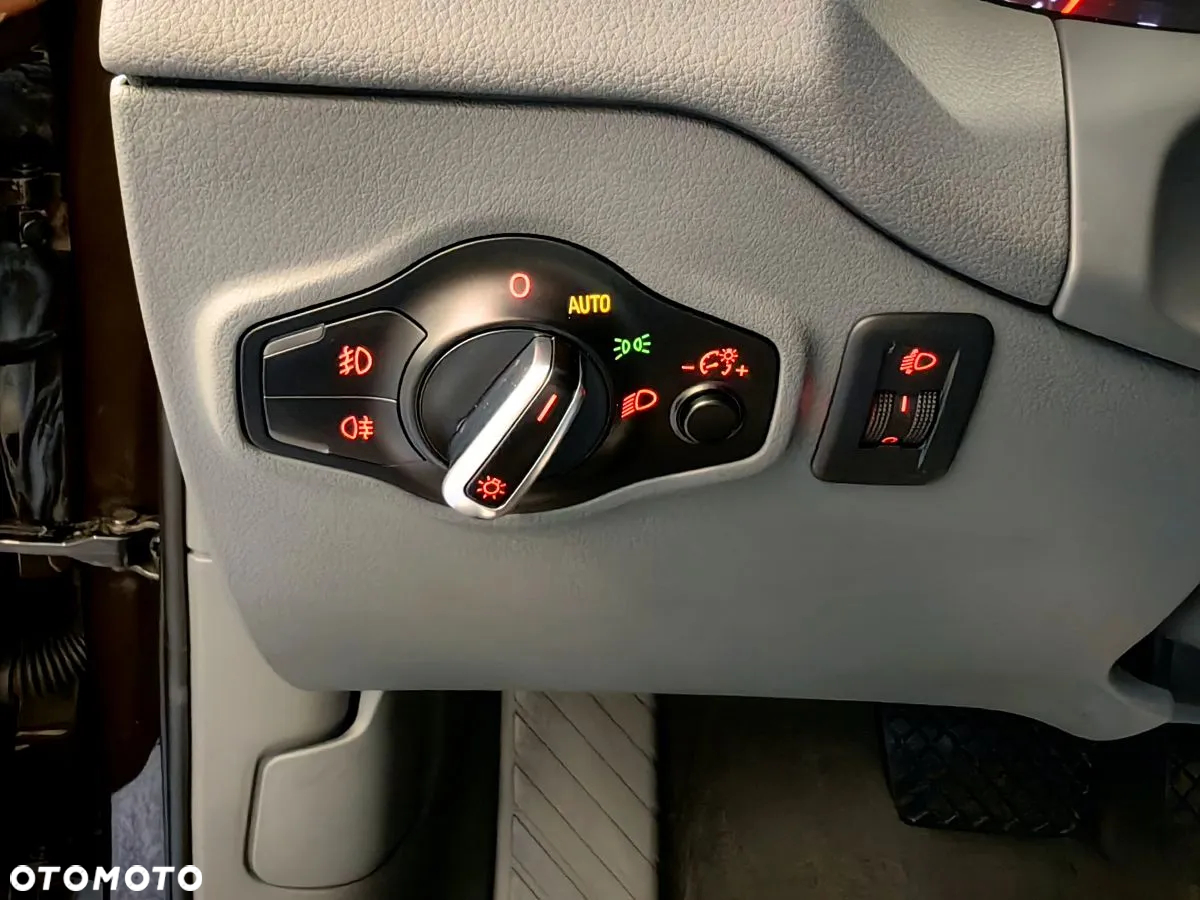 Audi Q5 2.0 TDI Quattro Sport S tronic - 17