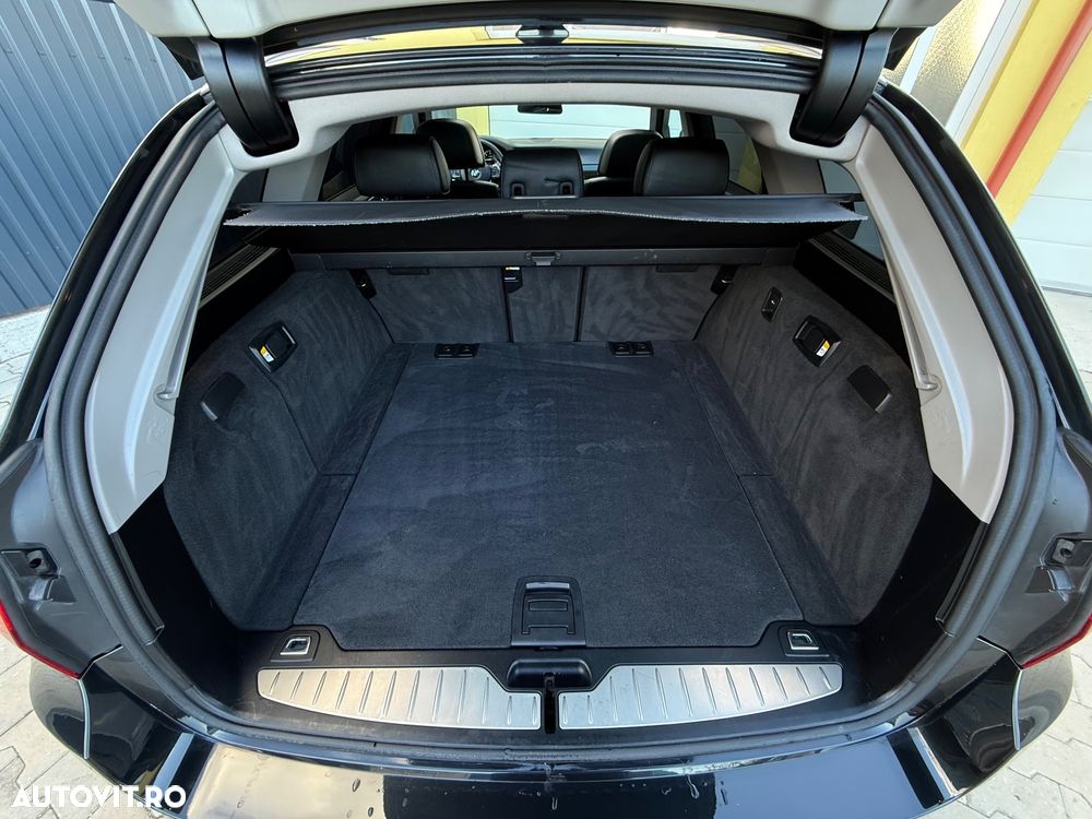 BMW Seria 5 525d xDrive Aut. - 25