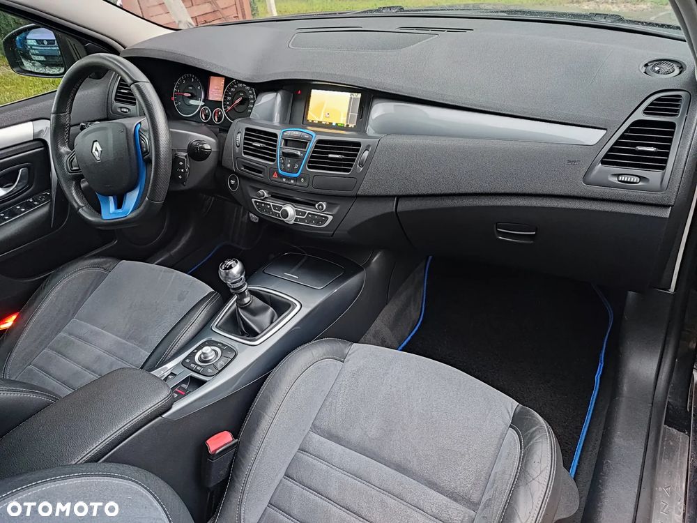 Renault Laguna 2.0 dCi FAP GT - 17