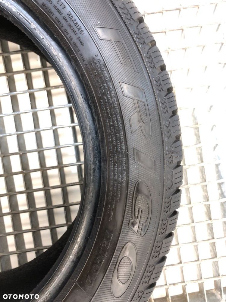 OPONA ZIMA 4X 205/55 16" DEBICA - 4