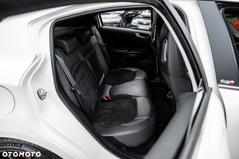 Alfa Romeo Giulietta 1750 TBi QV TCT - 21