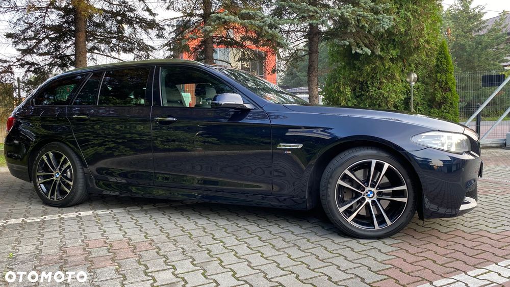 BMW Seria 5 535d xDrive - 15
