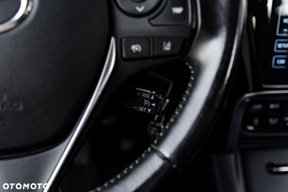 Toyota Auris 1.2 Turbo Edition-S - 38