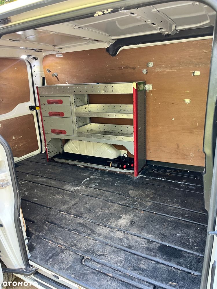 Ford Transit Custom - 13