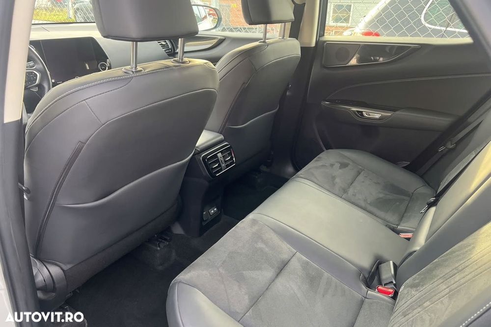 Lexus Seria NX 350h - 19