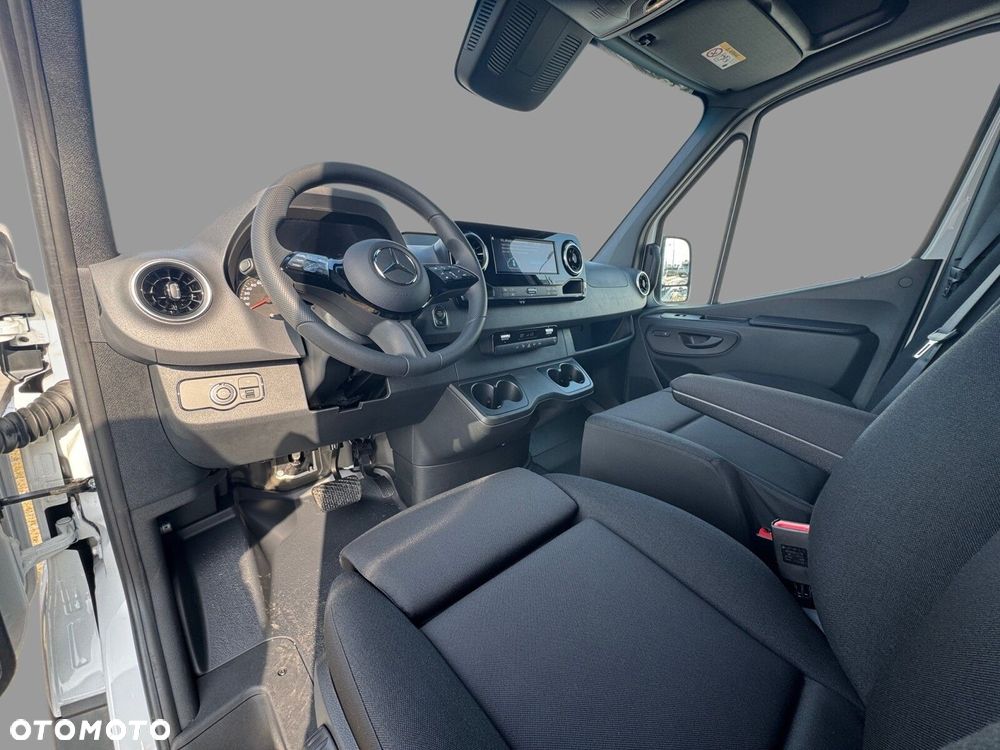 Mercedes-Benz Sprinter 319 CDI KA OM654 długi PRO - 9