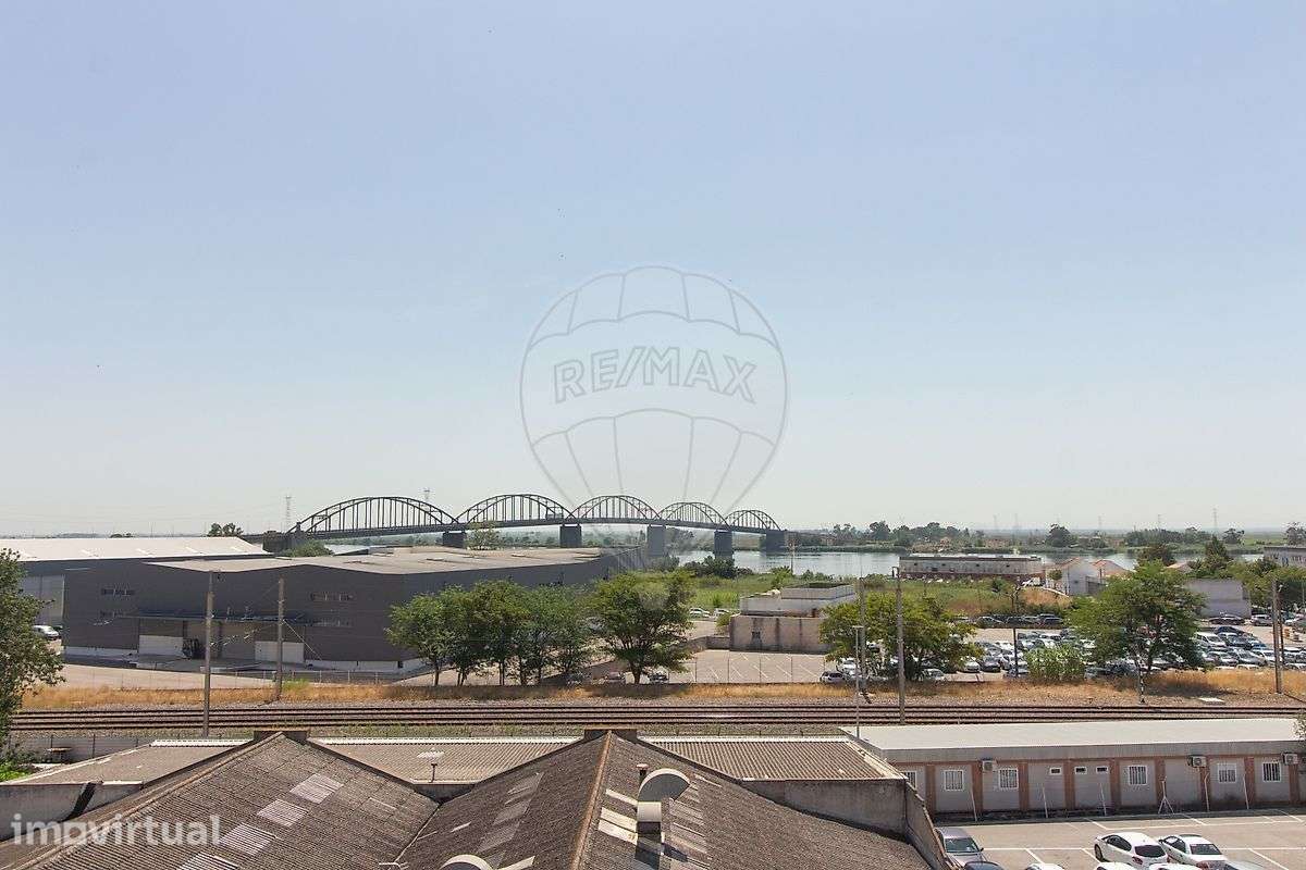 Apartamento T2 para arrendamento - Grande imagem: 4/21