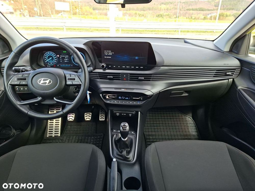 Hyundai Bayon - 13