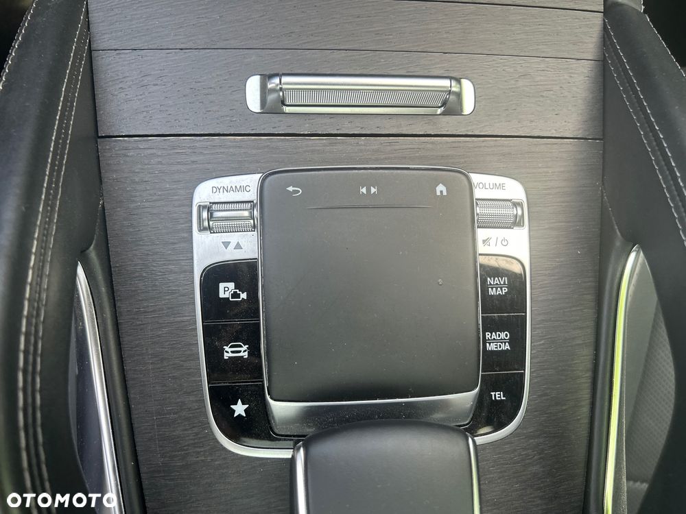 Mercedes-Benz GLS - 30