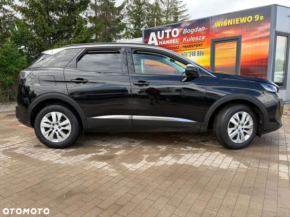 Peugeot 3008 1.5 BlueHDi Allure S&S EAT8 - 22