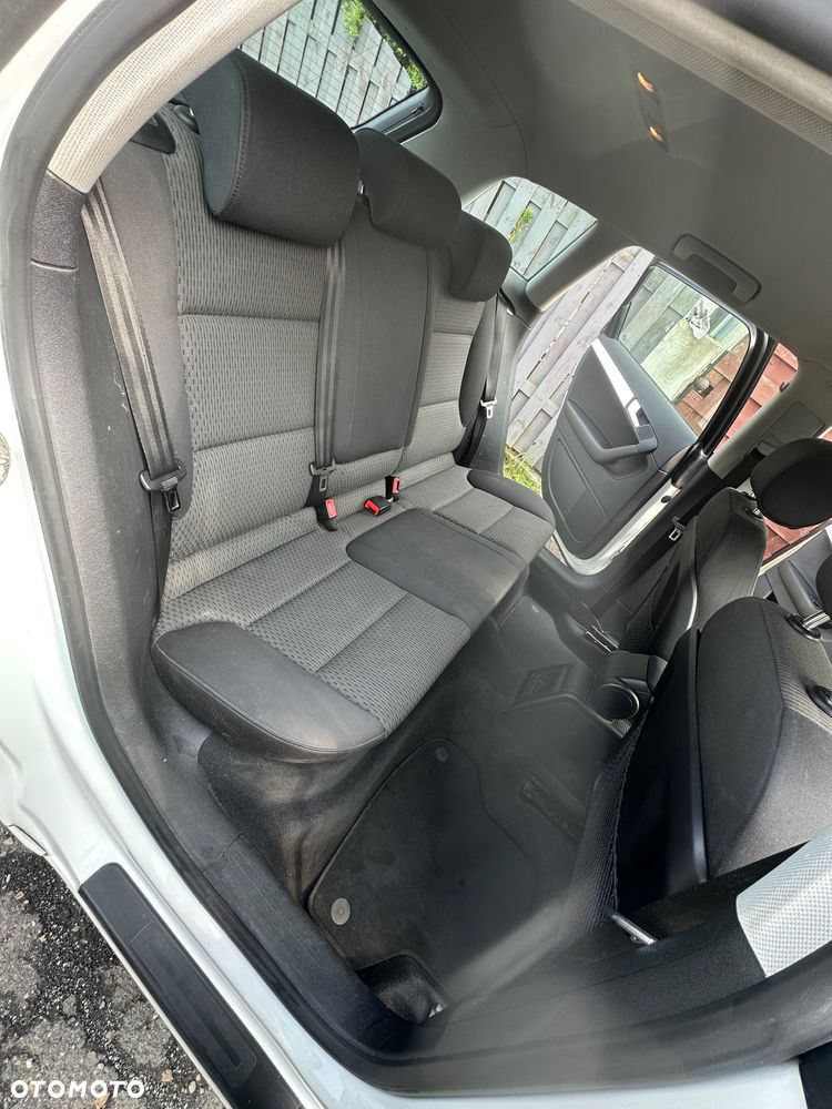 Audi A3 Sportback 1.9 TDI Ambiente - 11