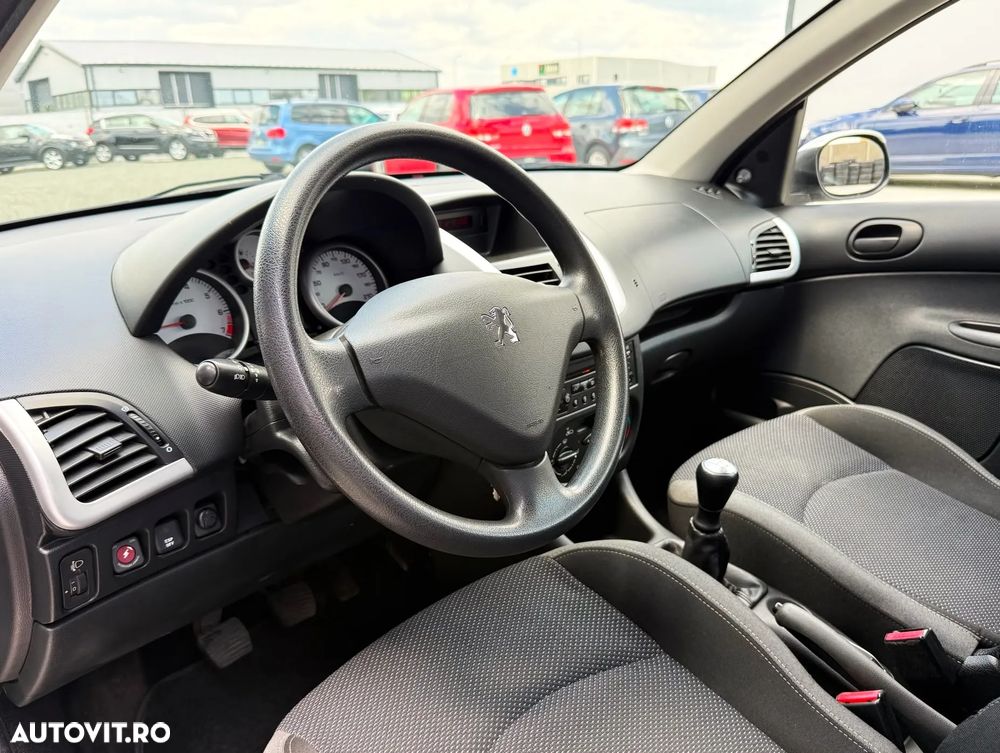 Peugeot 206+ 75 Urban Move - 6