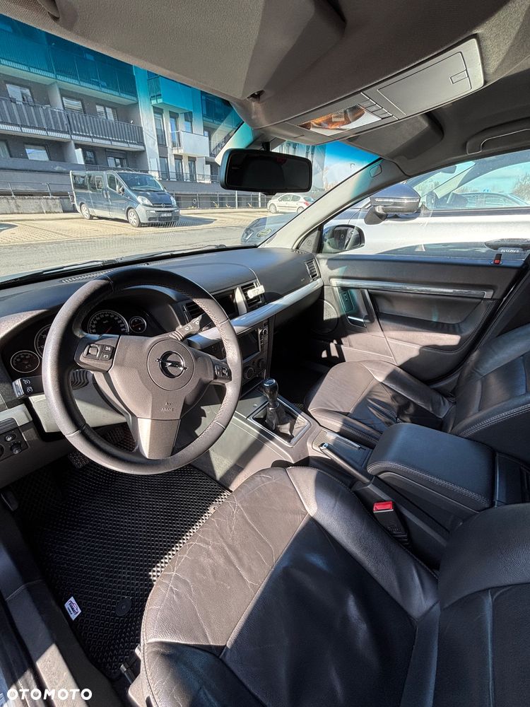 Opel Vectra 1.9 CDTI Elegance - 24