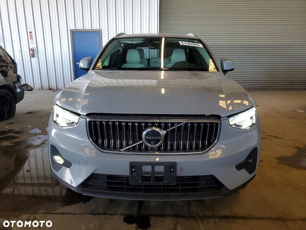 Volvo XC 40 T5 AWD Momentum - 6