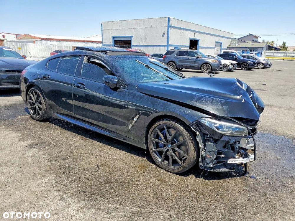 BMW Seria 8 - 4