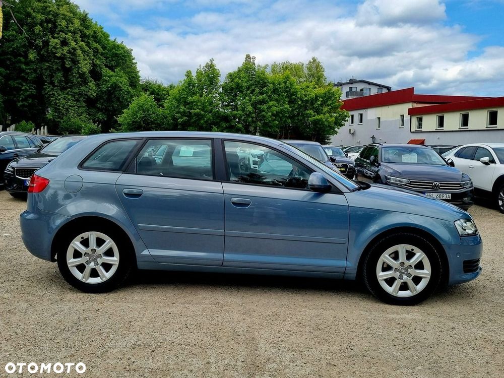 Audi A3 Sportback 2.0 TDI Attraction S tronic - 4