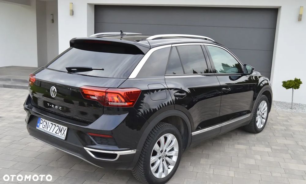 Volkswagen T-Roc - 4