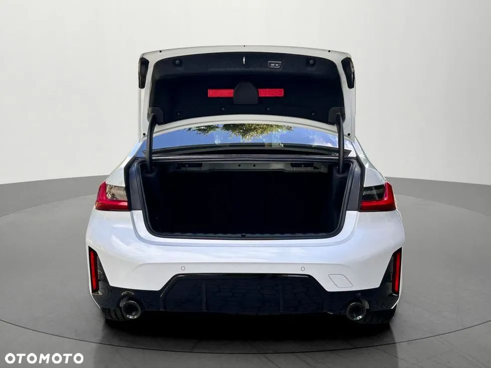 BMW Seria 3 - 14