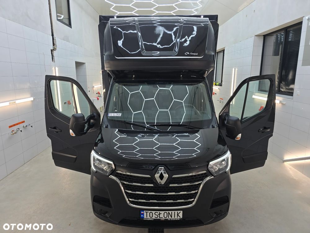 Renault MASTER 12 PALET Tylna OŚ BLIŻNIACZ L4 RWD - DBL Extra 2,3 DCI 165 KM MAXI Długość5,23cm Szerokośc2,45cm Wysokość2,38cm WZMOCNIONE TYLNE ZAWIESZENIE RESOR + PODUSZKI PNEŁMATYCZNE TEMPOMAT FOTEL KIEROWCY PNEŁMATYCZNY LEDY KABINA SYPIALNIANA XL NA GWARANCJA 40 Tyś km STAN JAK NOWY - 30