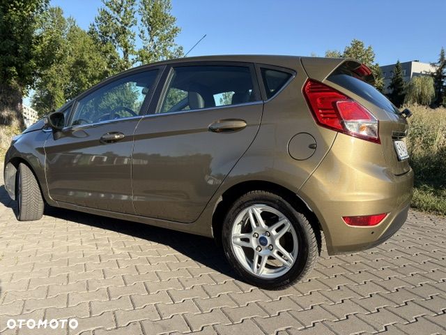 Ford Fiesta 1.25 Titanium - 10