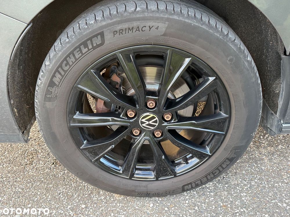 Volkswagen Multivan 2.0 TDI L2 Style DSG - 21