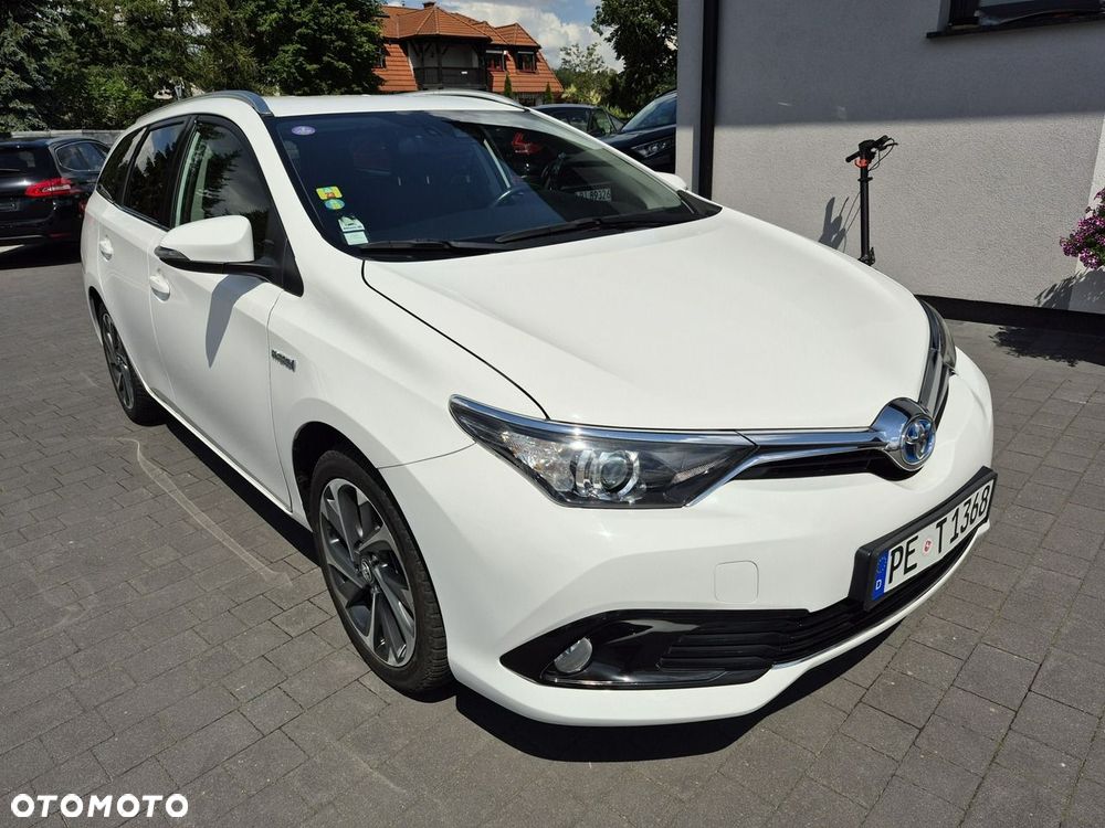 Toyota Auris - 3