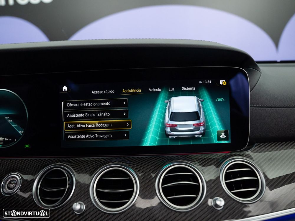 Mercedes-Benz E 300 de AMG Line - 37