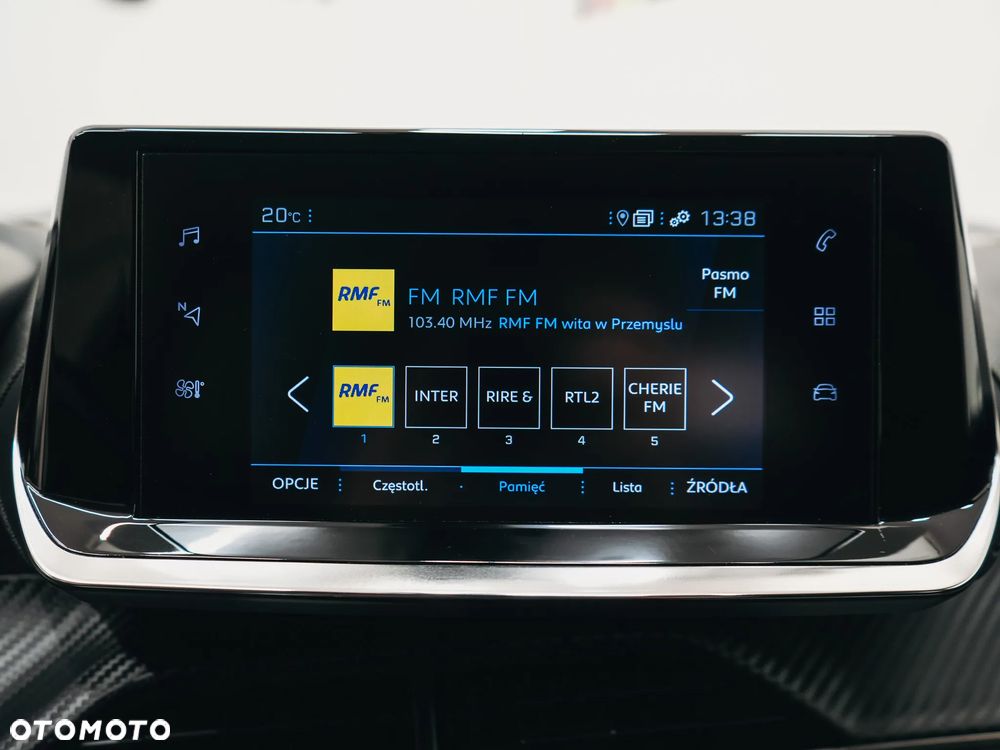 Peugeot 2008 1.5 BlueHDi Allure S&S EAT8 - 30