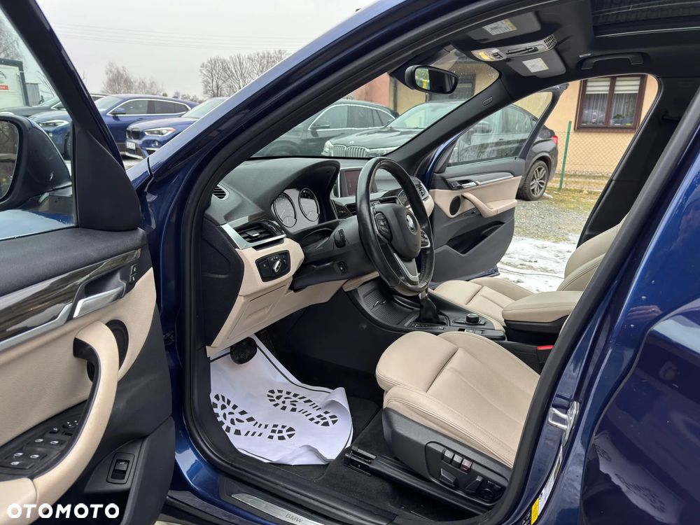 BMW X1 xDrive25i xLine sport - 22