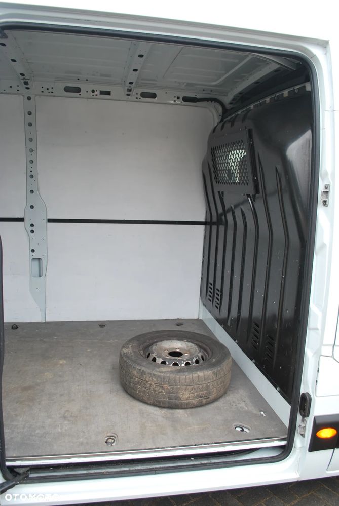 Nissan NV400 L3H2 - 23