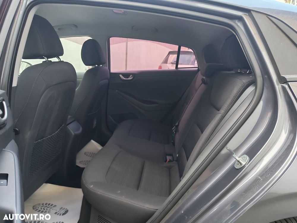 Hyundai IONIQ 1.6 GDI Style - 15