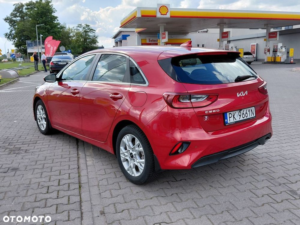 Kia Ceed 1.5 T-GDI M - 3