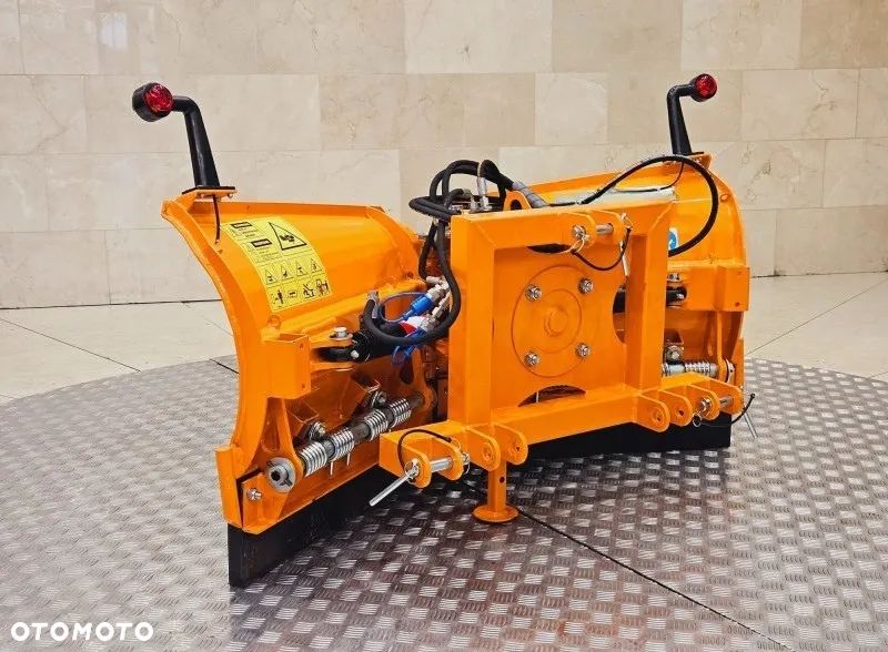 Pług odśnieżny strzałka LNV 200  Raty Transport - 7