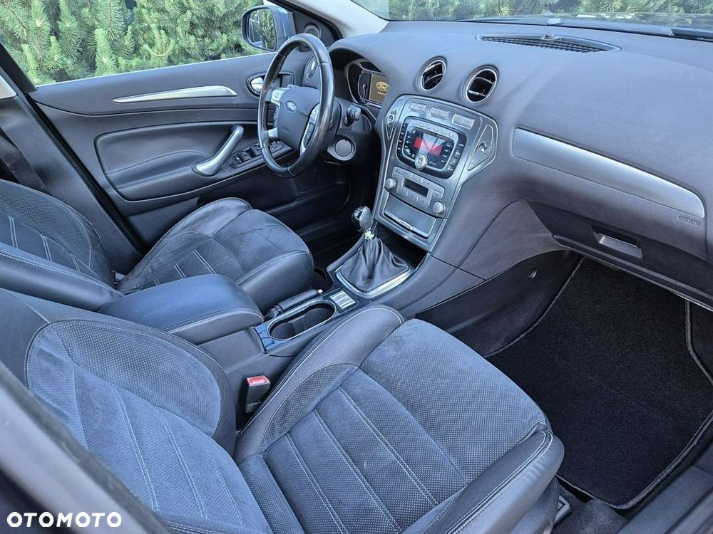 Ford Mondeo 2.0 TDCi Titanium - 20