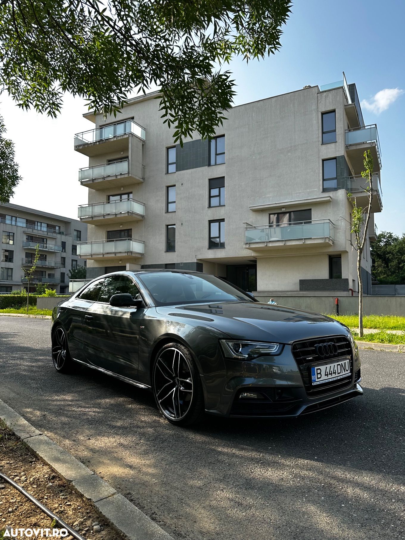 Audi A5 Coupe 2.0 TDI quattro Stronic - 1