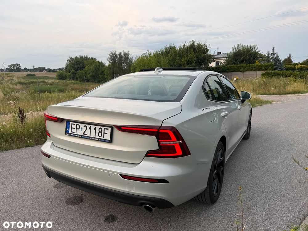Volvo S60 T6 AWD Momentum Pro - 6