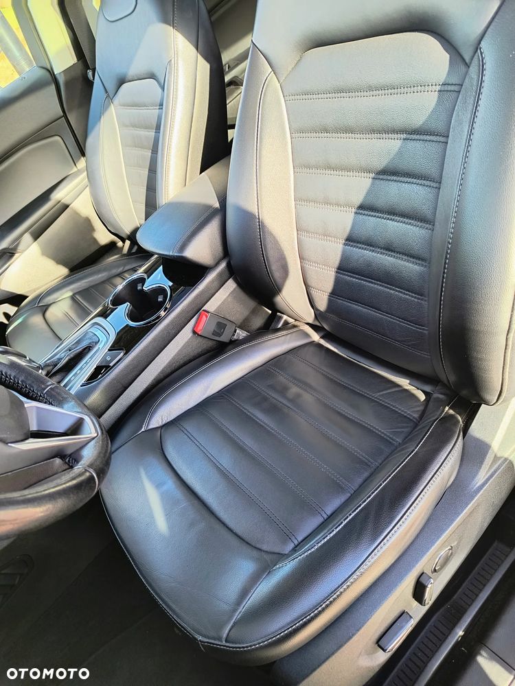 Ford Edge - 14