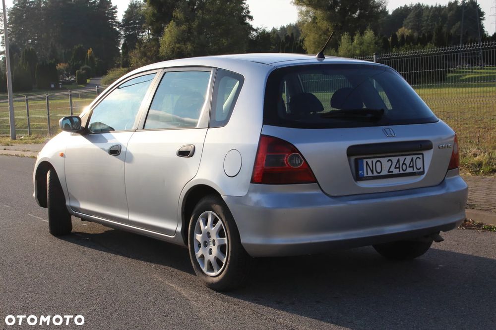 Honda Civic 1.4i - 6