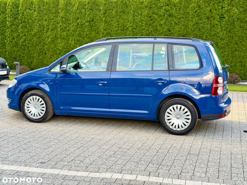 Volkswagen Touran 1.9 TDI Highline - 3