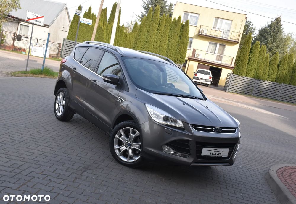Ford Kuga - 2