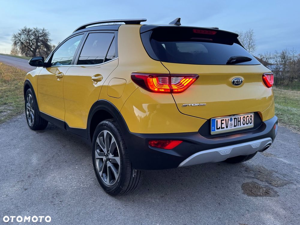 Kia Stonic 1.2 Dream-Team Edition - 4