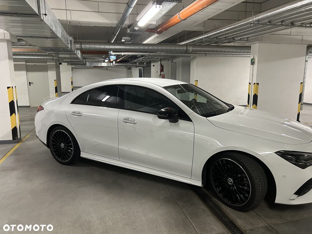 Mercedes-Benz CLA 200 AMG Line 7G-DCT - 3