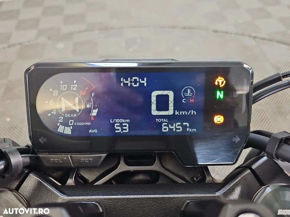 Honda CB 650R - 8