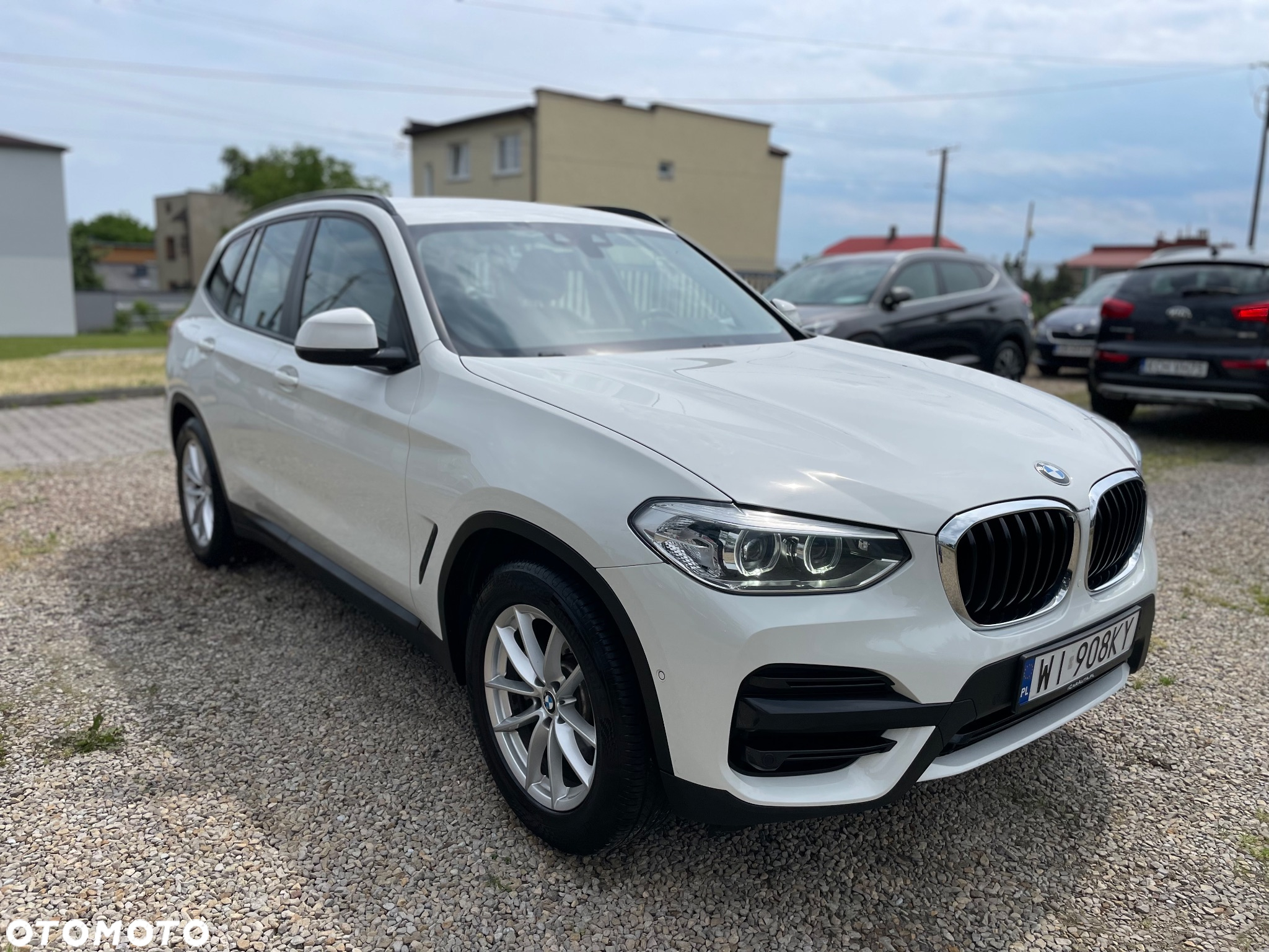 BMW X3 xDrive20d Advantage - 4